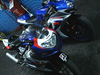 Suzuki GSXR SRAD K8 + SRAD 750